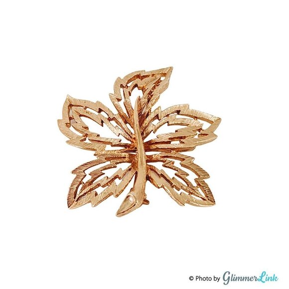 Vintage Sarah Coventry Gold Tone Maple Leaf Brooch - Picture 3 of 7